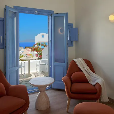 White Pearl Laokasti Oia (Santorini)